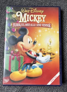 Mickey fejrer jul med alle sine venner
