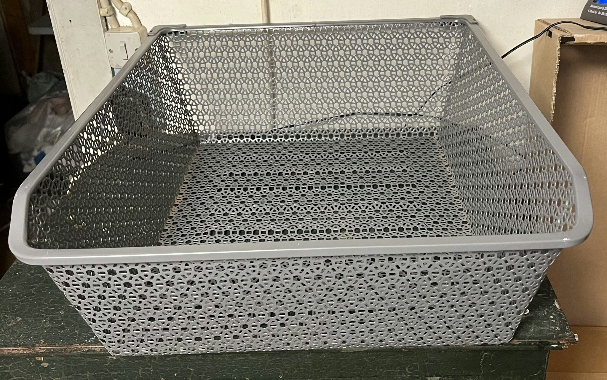 Metal kurv