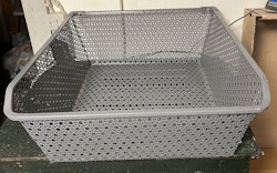 Metal kurv