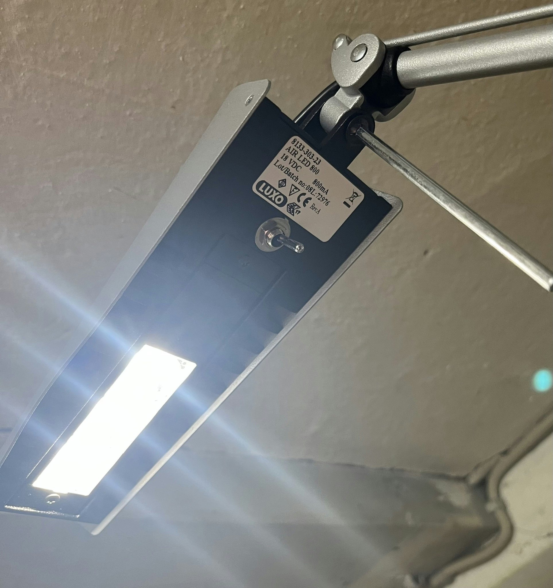 Luxo bordlampe
