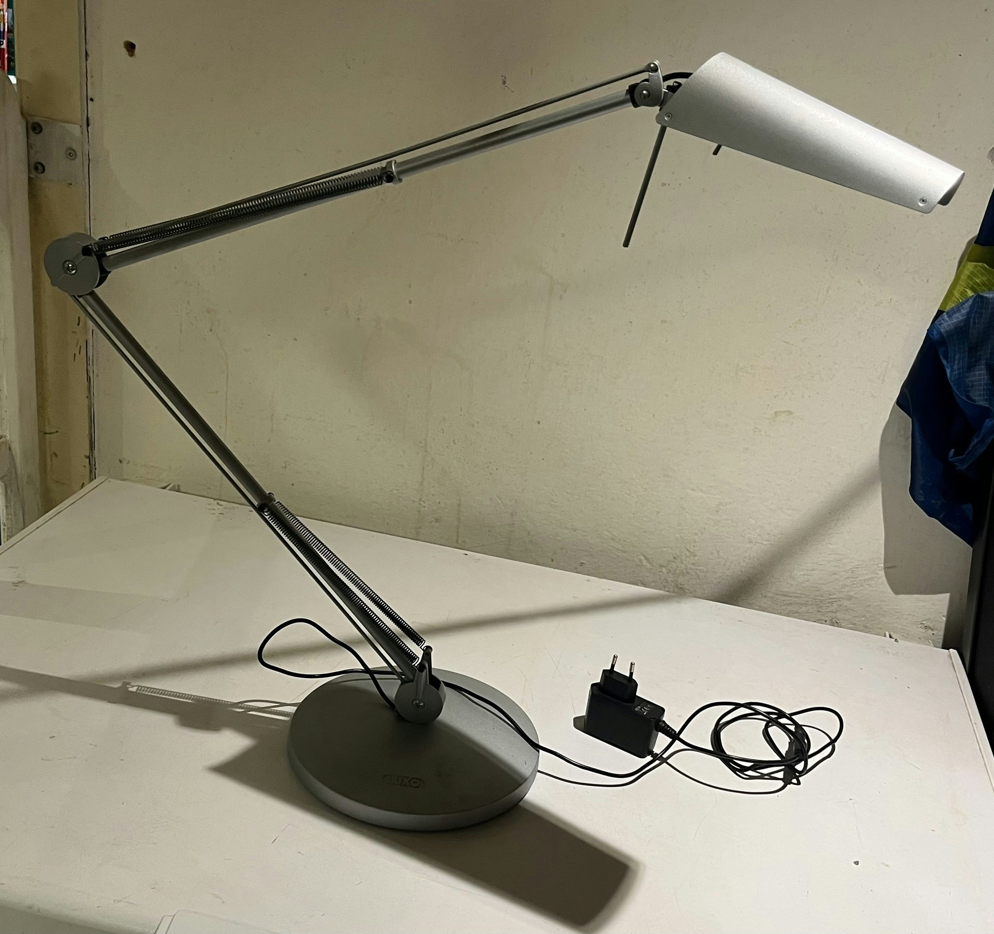 Luxo bordlampe