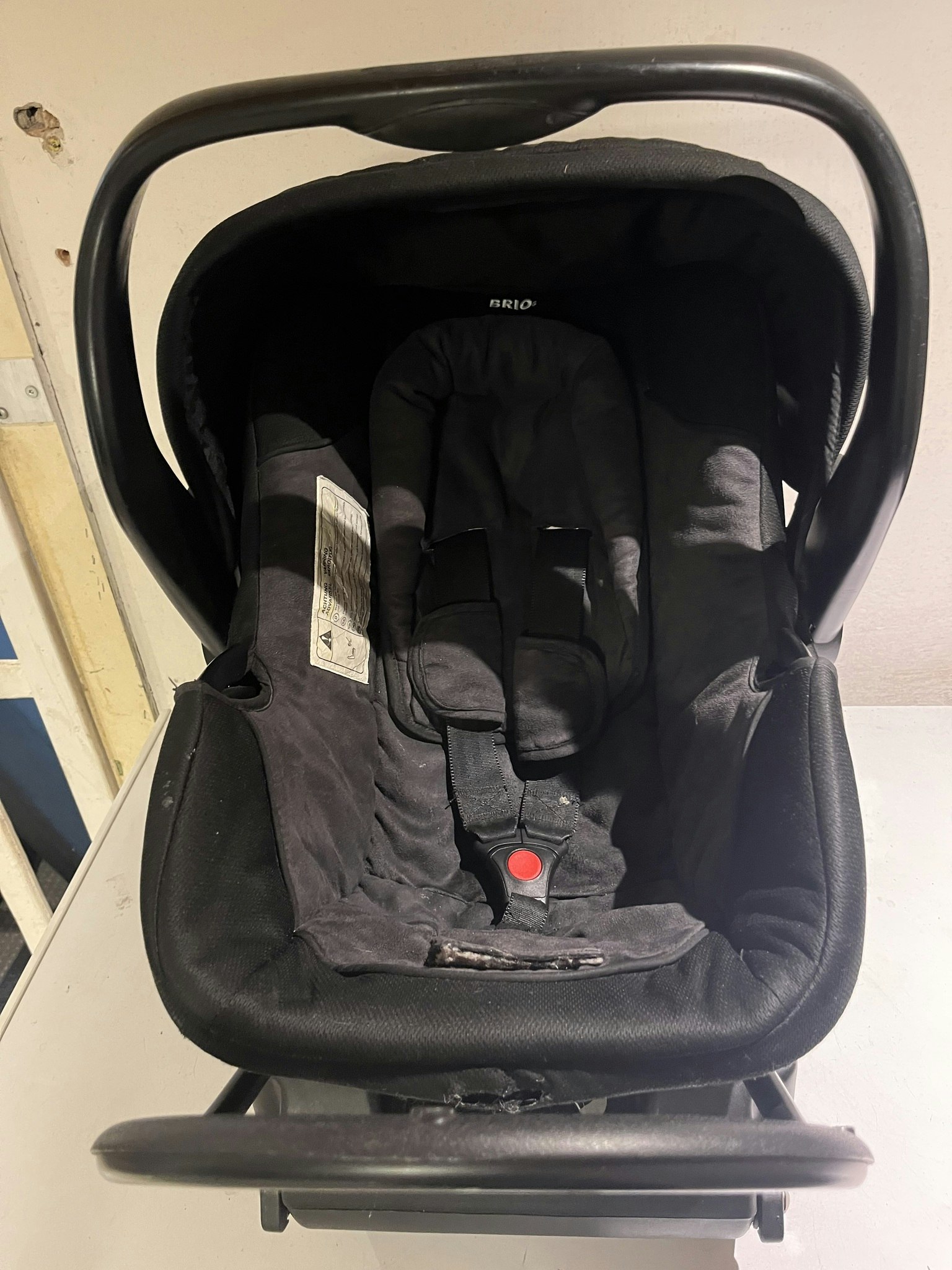 BRIO Autostol med base