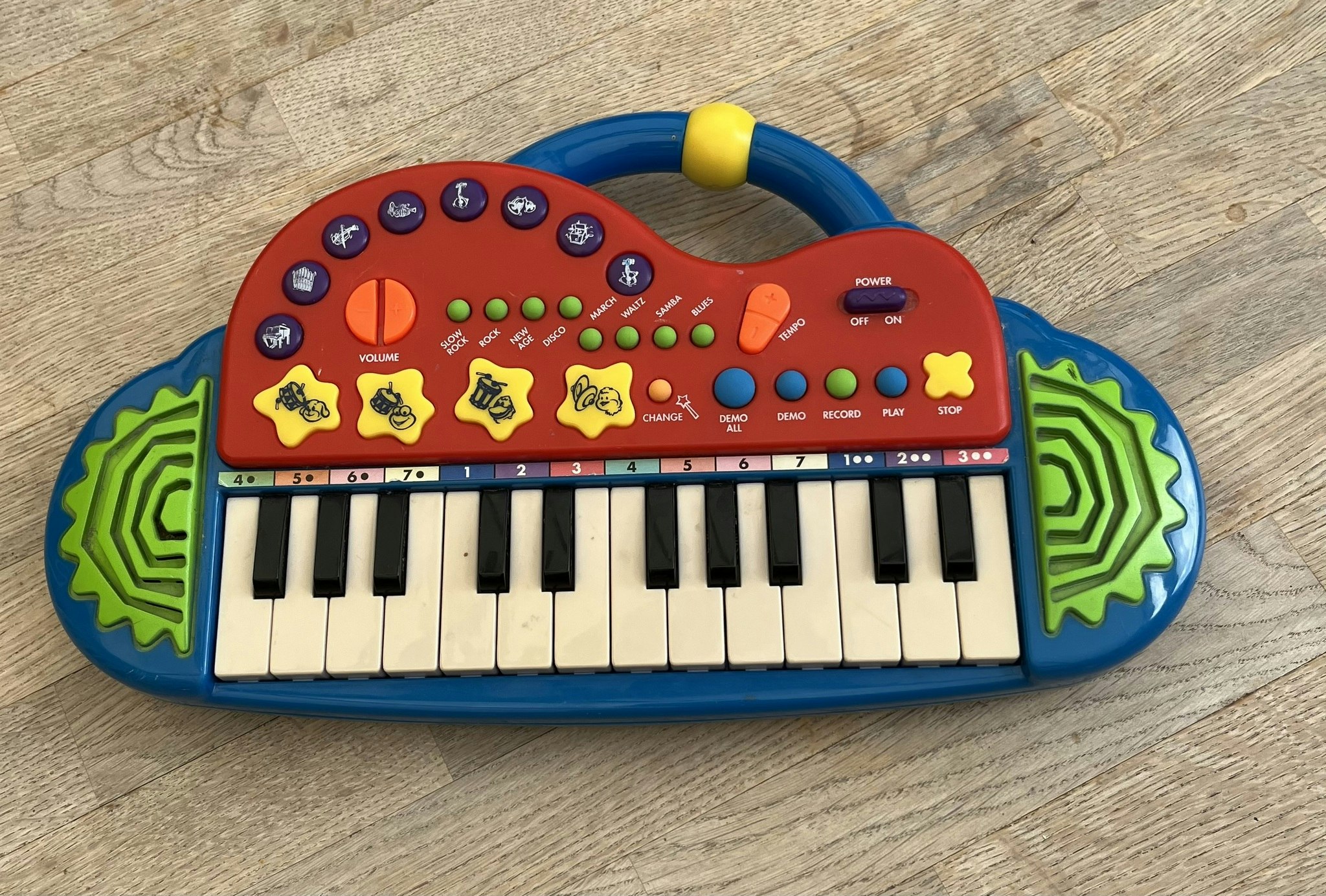 Music Time Keyboard 270