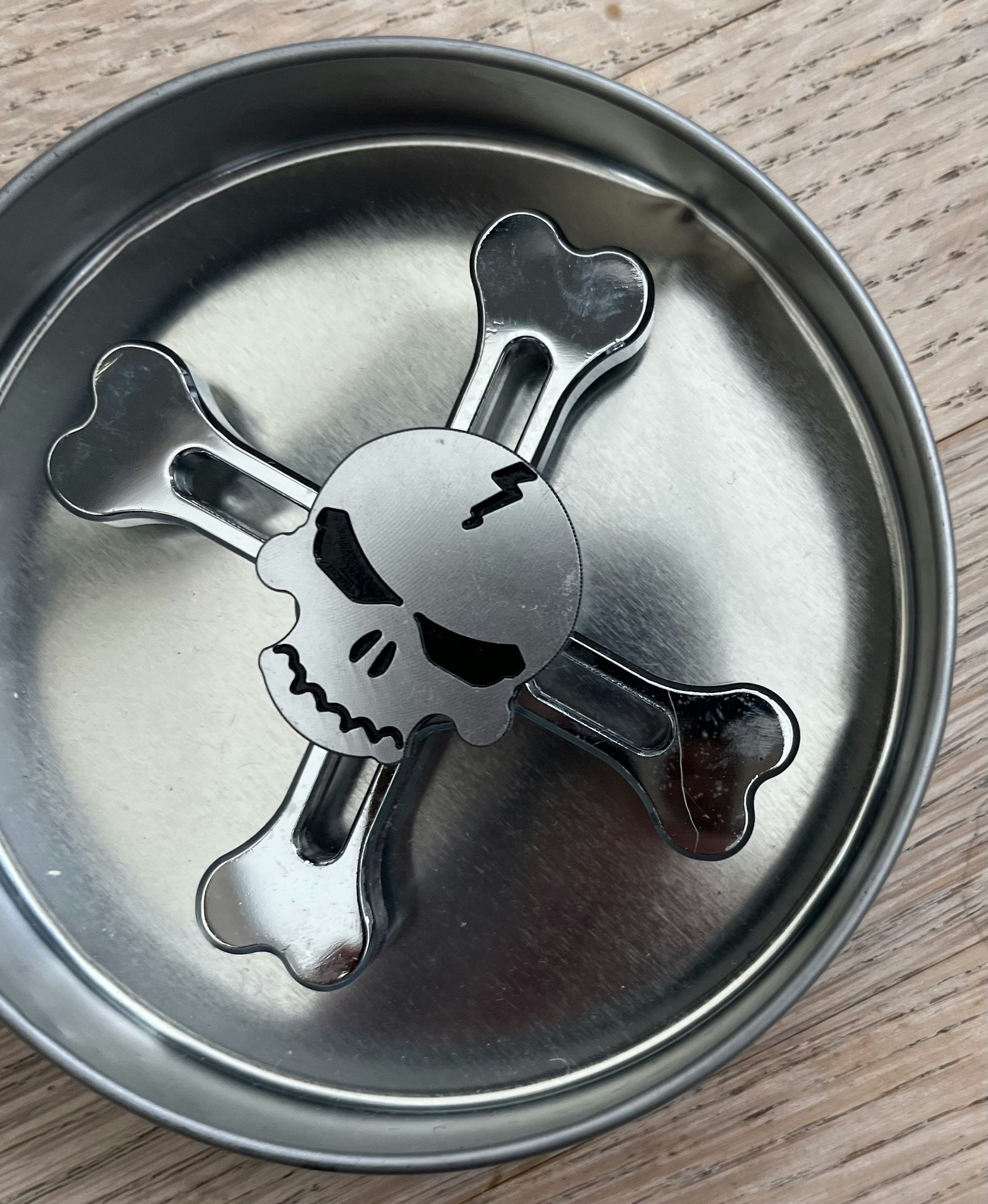 Fidget spinner i æske
