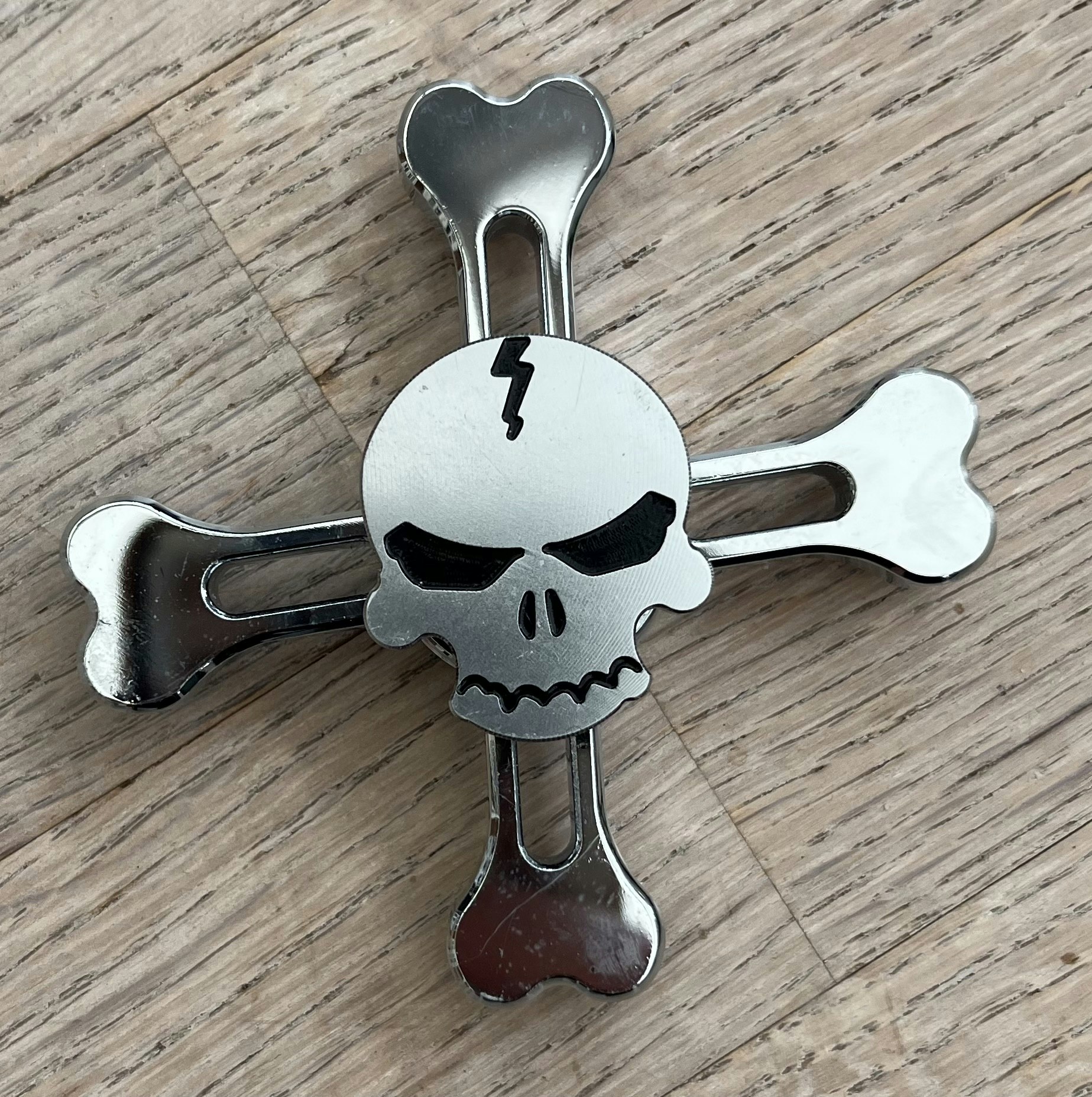 Fidget spinner i æske