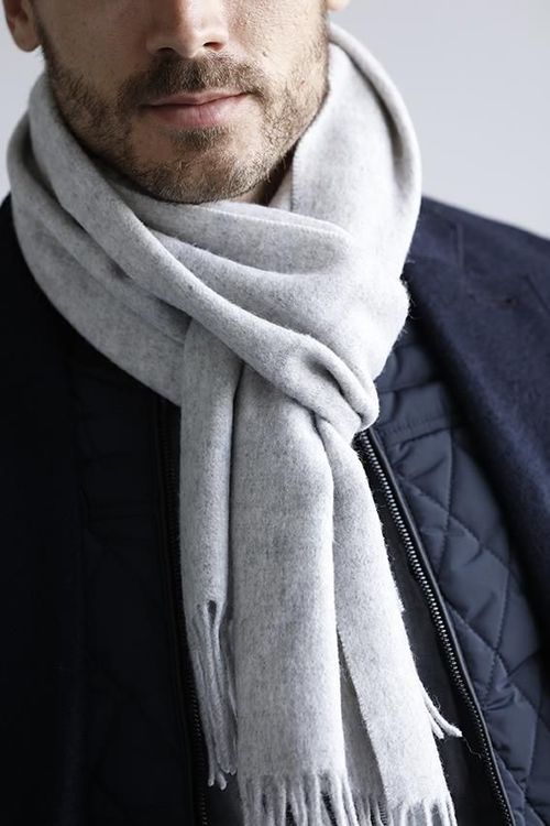 Ljusgrå halsduk - Topeco