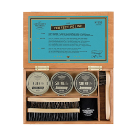 Shoe shine set in wooden box - Gentlemen's Hardware