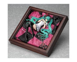 Supercell feat. Hatsune Miku: World is Mine (Brown Frame)