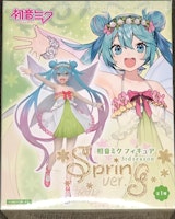 Taito Hatsune Miku Figure 3rd Season Spring Ver.(Resale)