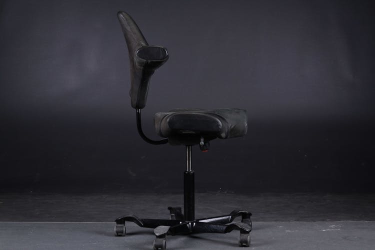 Skrivbordsstol, HÅG Capisco 8106 - Design Peter Opsvik