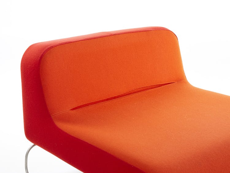 Loungefåtöljer i röd / orange