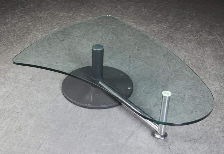 Soffbord från Rolf Benz med glasskiva - 157 cm