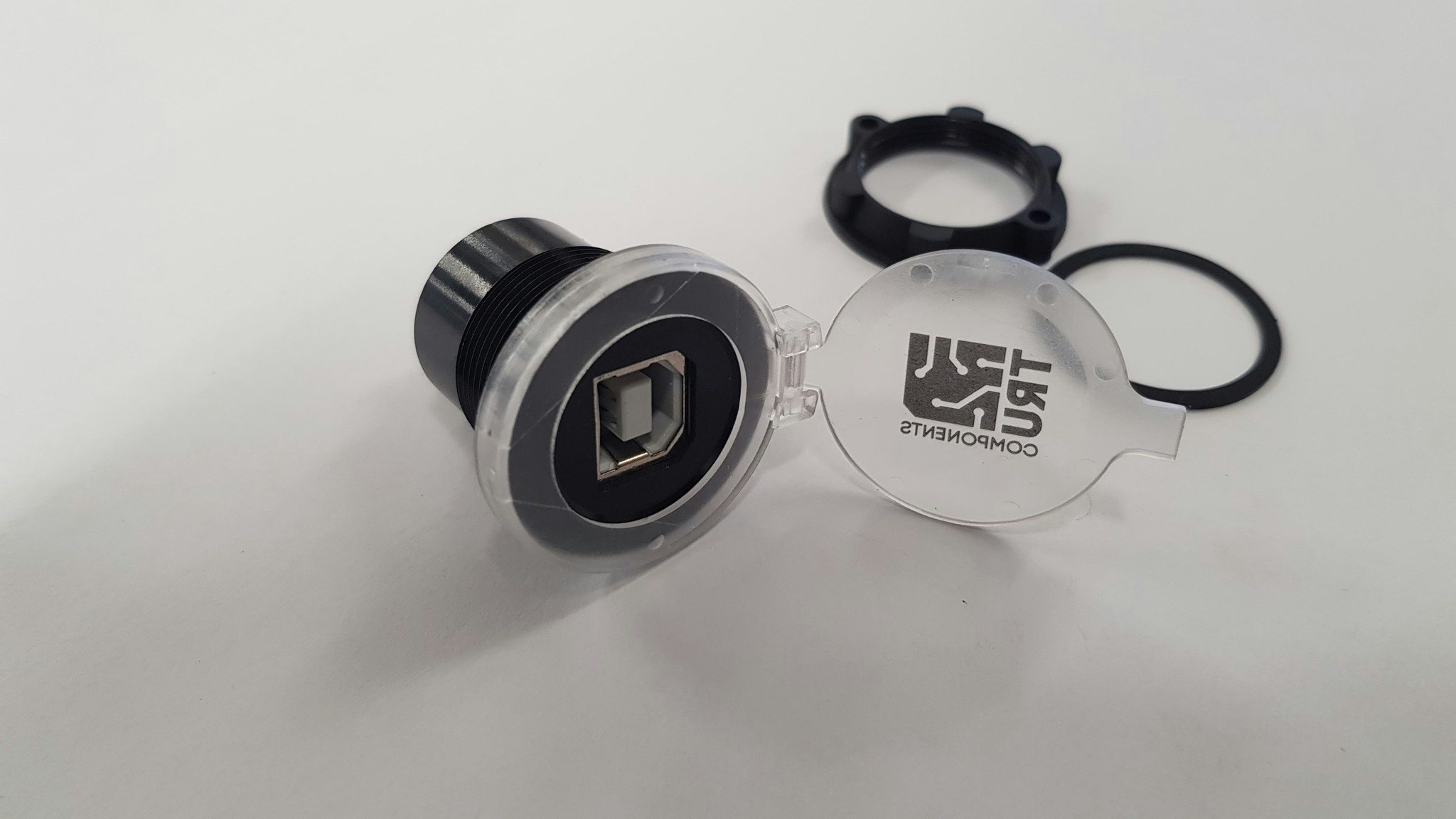 USB A-B Paneluttag