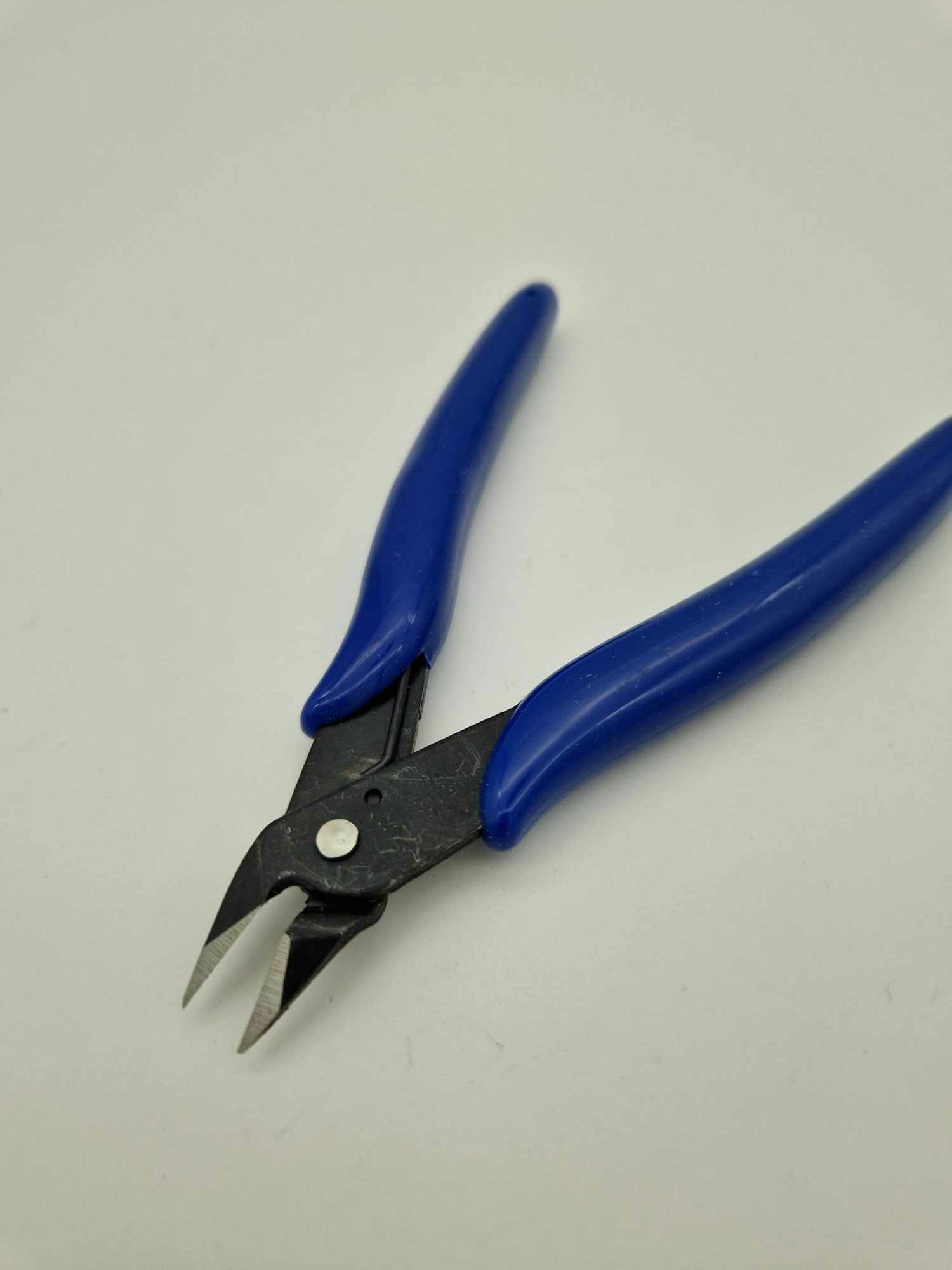 Avbitare (Flush Cutter)