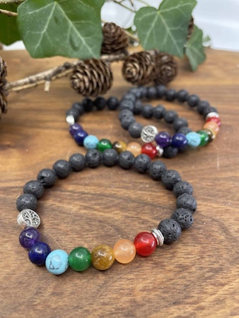 Kristall armband lavasten och chakra