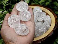 Trumlad krackelerad bergkristall