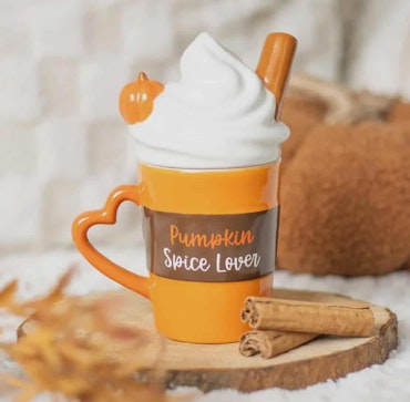Mugg pumpkin spice lover