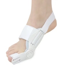 Hallux valgus korrigerande & roterande stöd