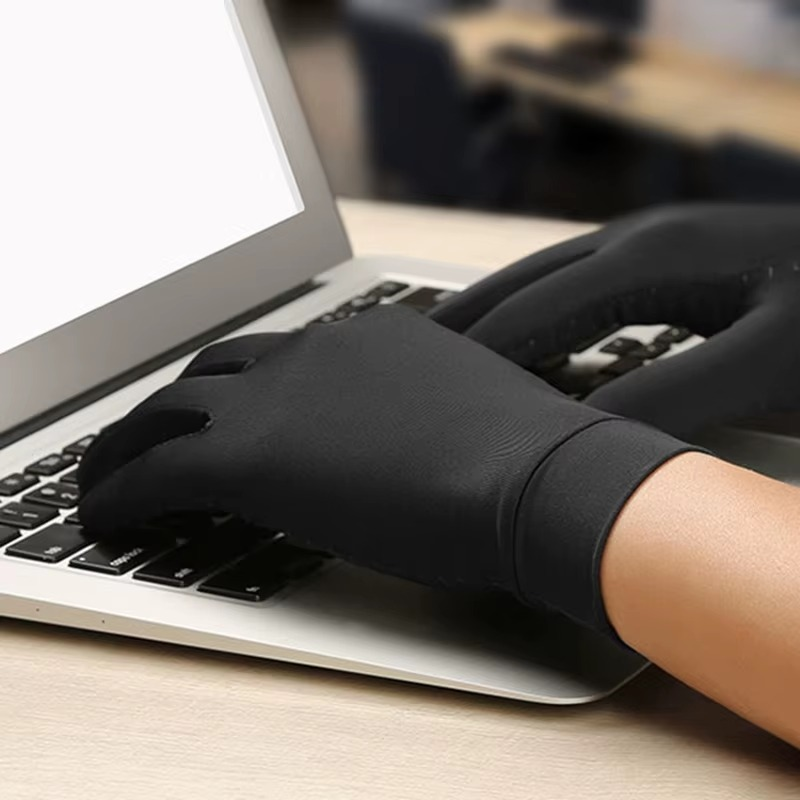 Kompressionshandskar  – Stöd för Hand och Handled