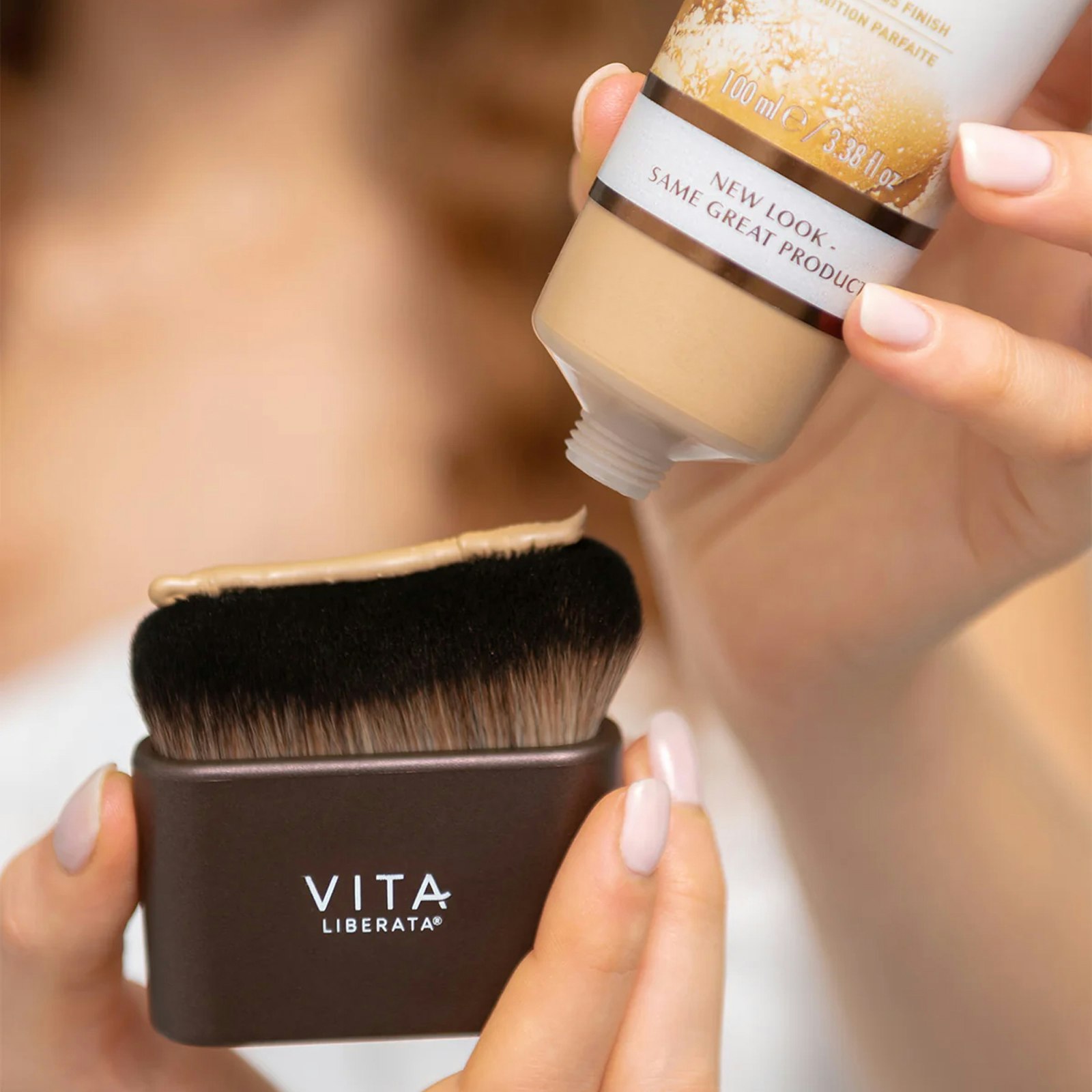 Vita Liberata Body Brush