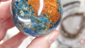 Klot blå apatit x orange kalcit