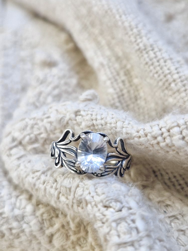 Ring i bergskristall