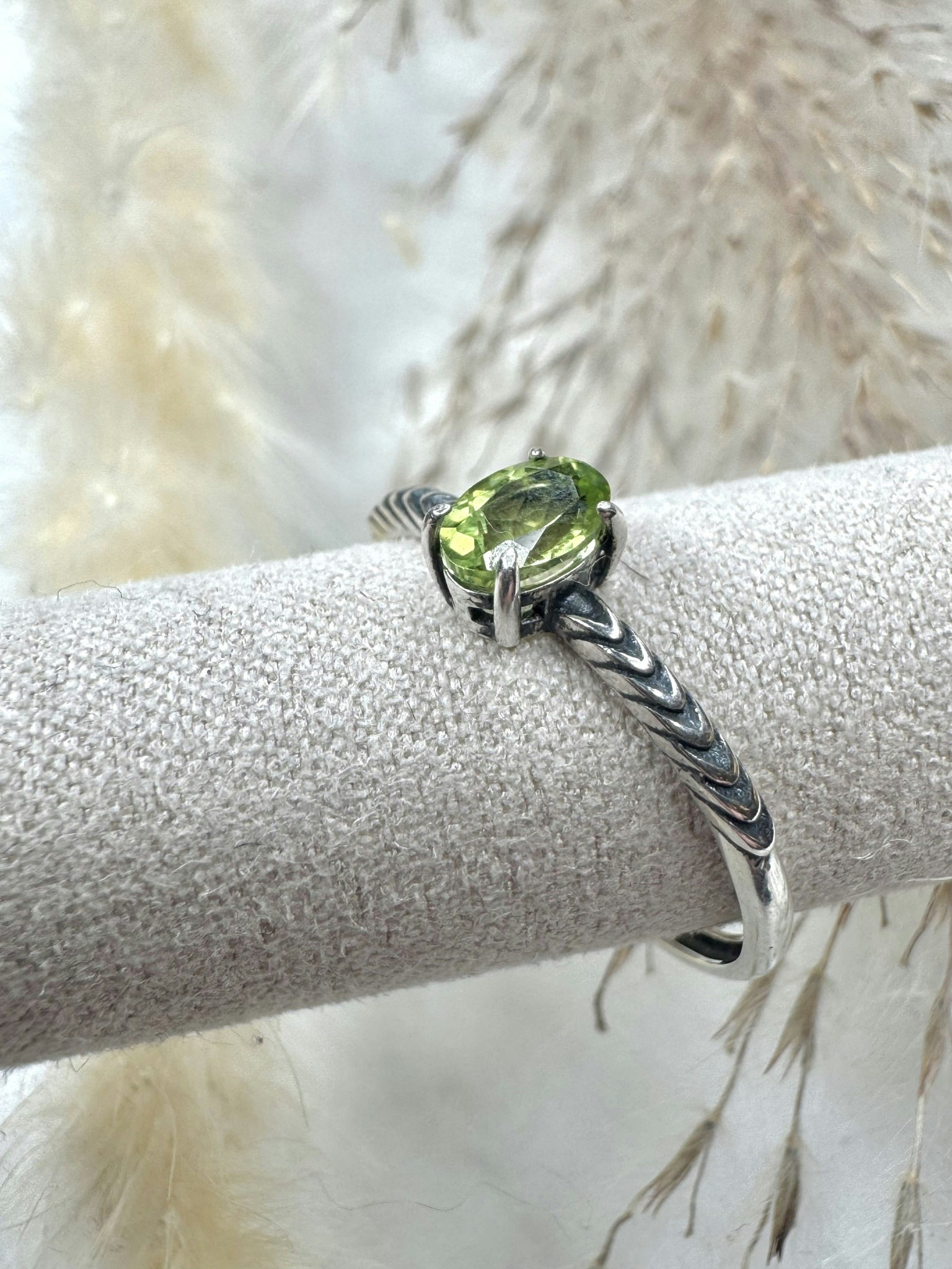 Silverring med peridot