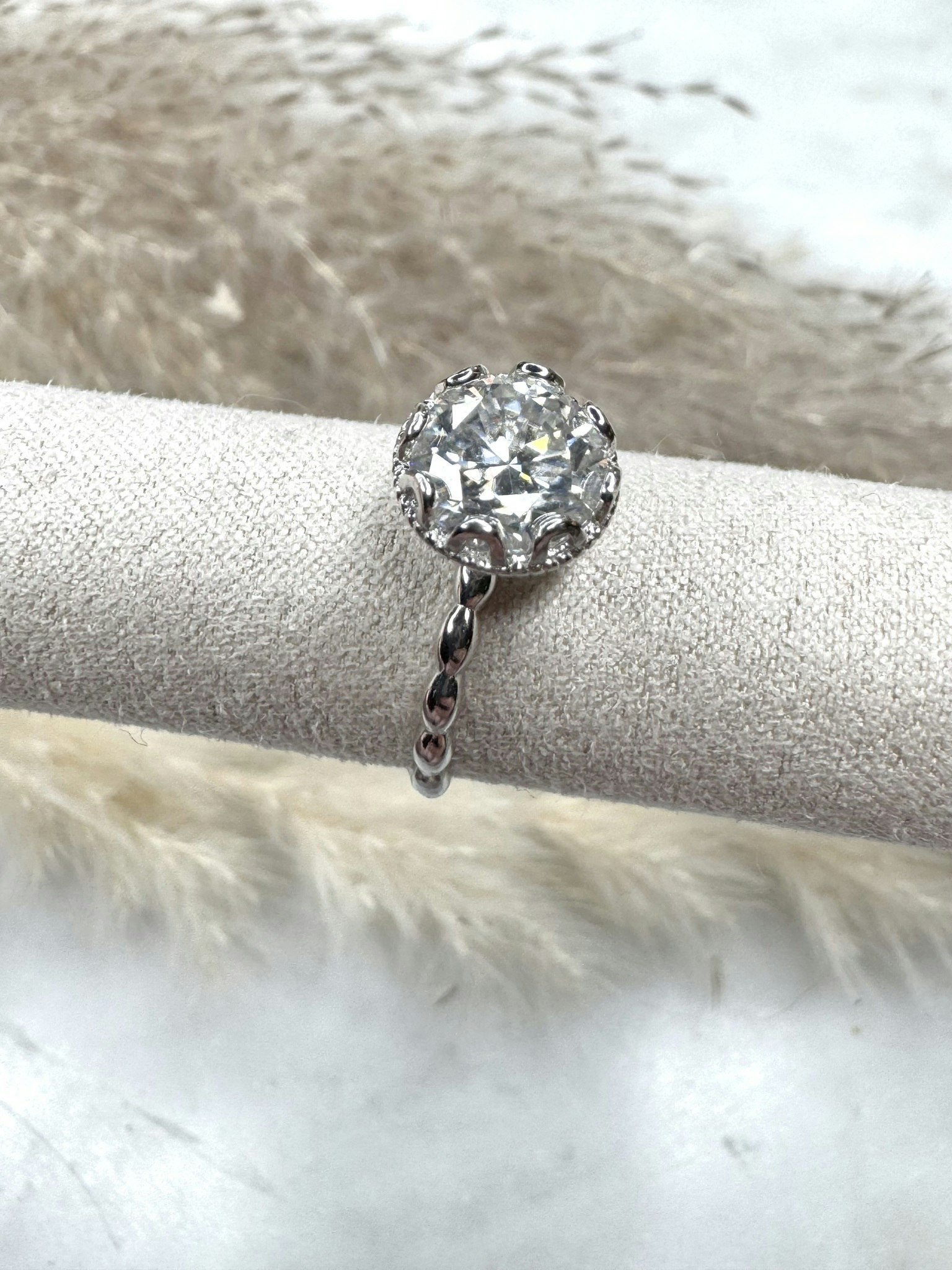 Silverring i moissanite