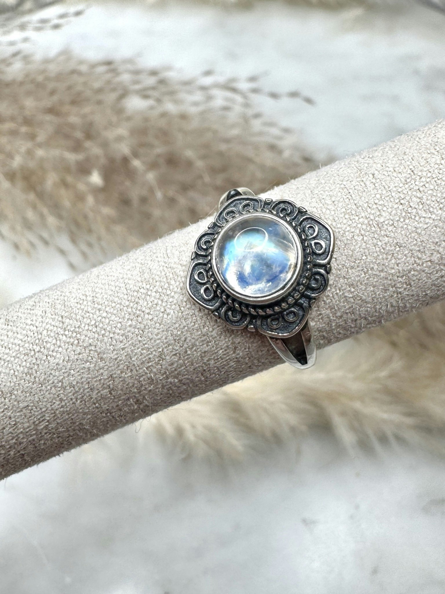 Silverring månsten