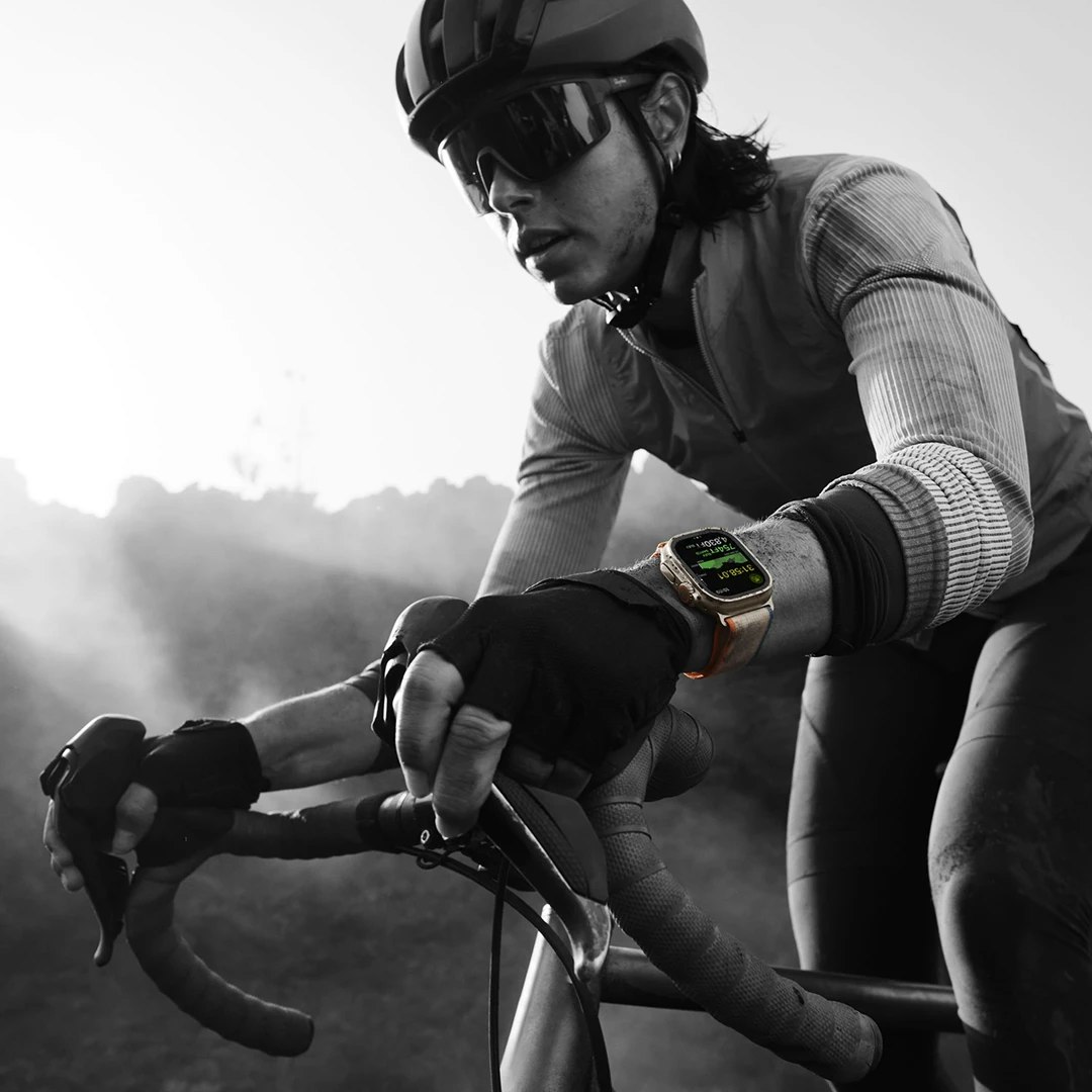 Apple Watch Ultra 2 GPS + Cellular- 49mm - Boîtier Titanium