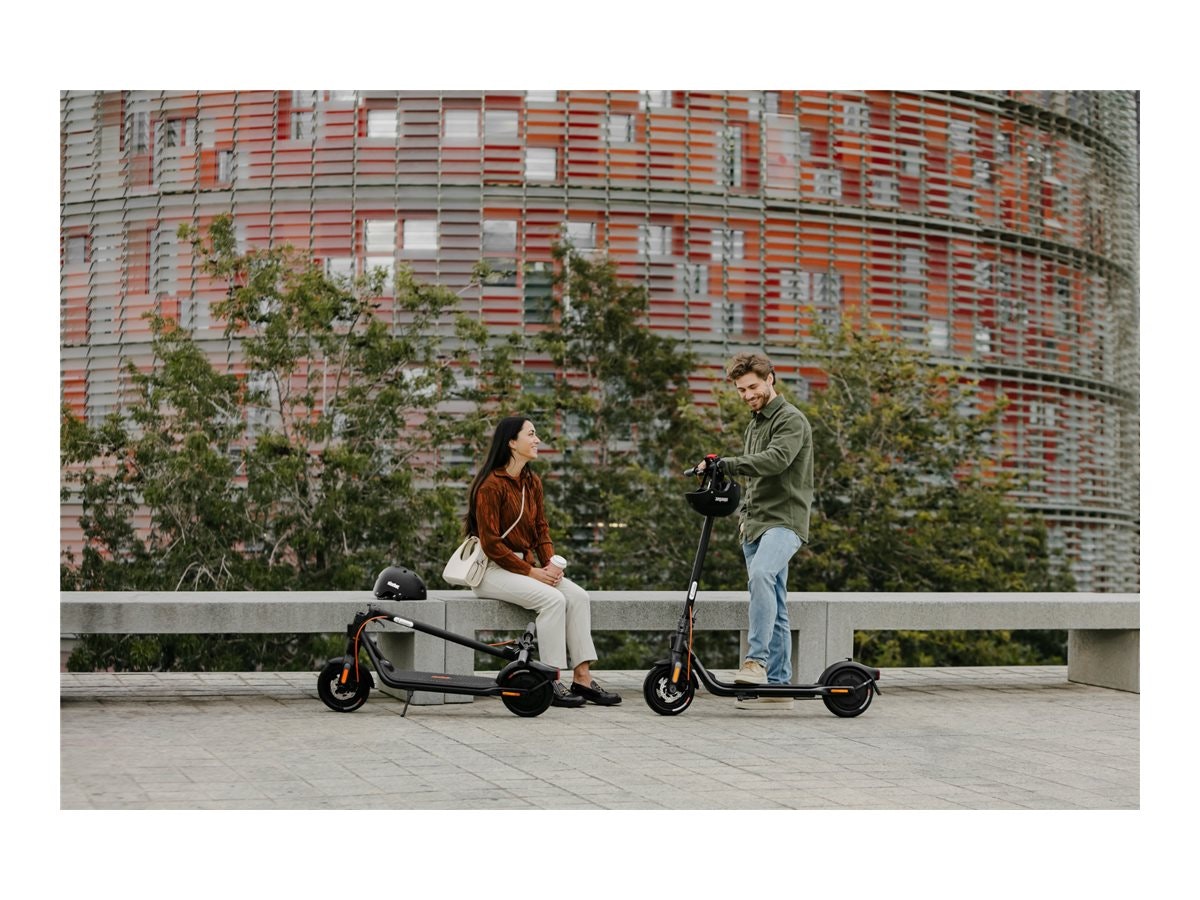 Ninebot KickScooter F2 PRO E Elscooter