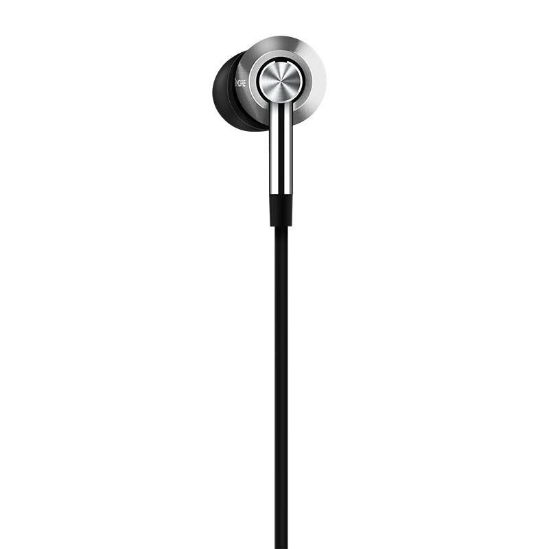 1MORE Triple-Driver wired in-ear headphones Silver