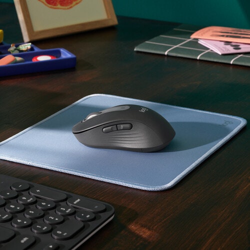 Logitech Signature M650 M Wireless Mouse Graphite