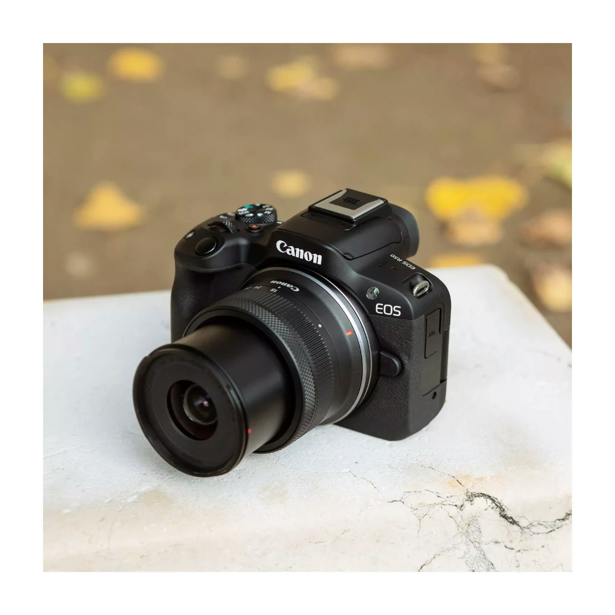 Canon Eos R50 Spegelfri kamera Svart + Rf-S 18–45 mm Is stm-objektiv