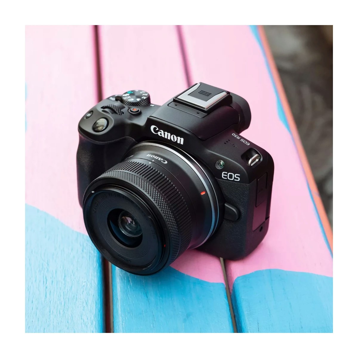 Canon Eos R50 Spegelfri kamera Svart + Rf-S 18–45 mm Is stm-objektiv