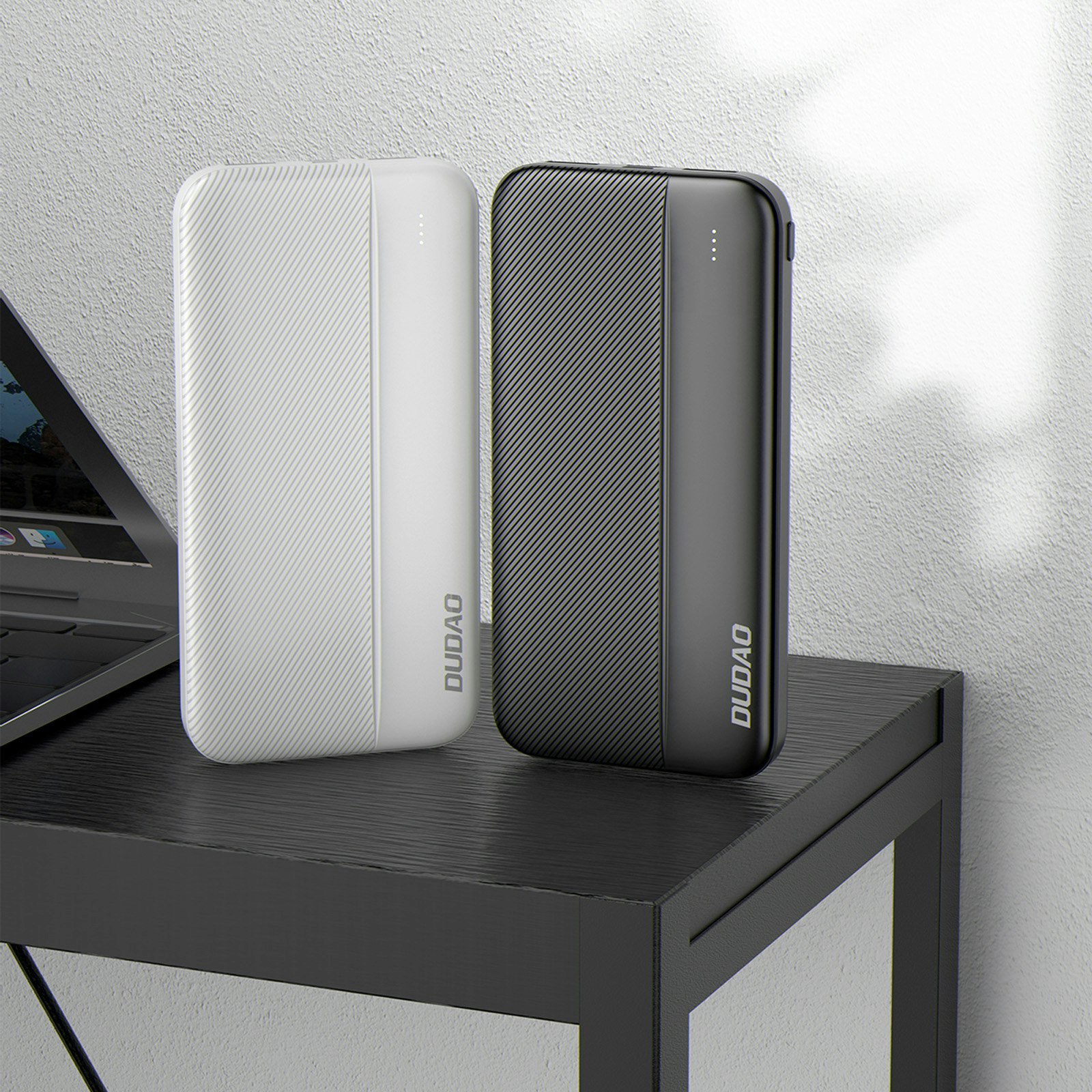 Dudao powerbank 10 000 mAh med 2x USB-A MAX 10W Svart