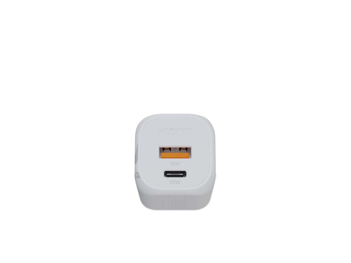 Xtorm 35W GaN2 Ultra Hemladdare USB-C PD/USB-A Vit