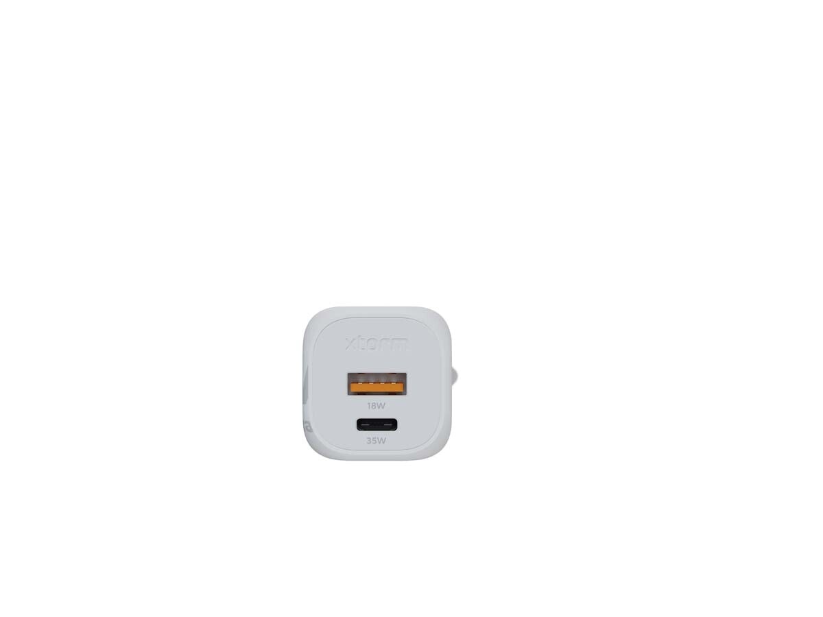 Xtorm 35W GaN2 Ultra Hemladdare USB-C PD/USB-A Vit