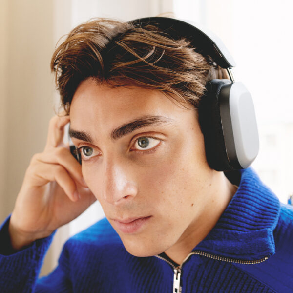 Mondo by Defunc Mondo Over-Ear BT Sport Headset Grafit Grå