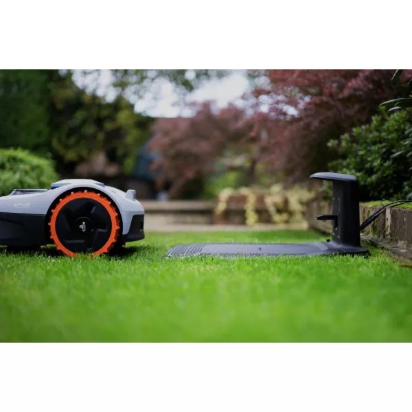 Segway Navimow Robotic Mower i105 Smart Robotgräsklippare