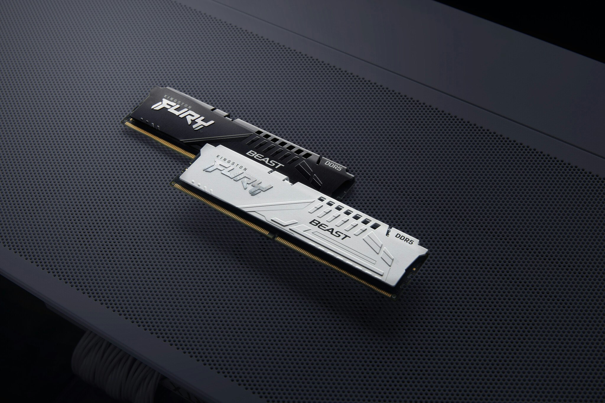 Kingston Technology FURY Beast 16GB 5200MT/s DDR5 CL36 DIMM White EXPO