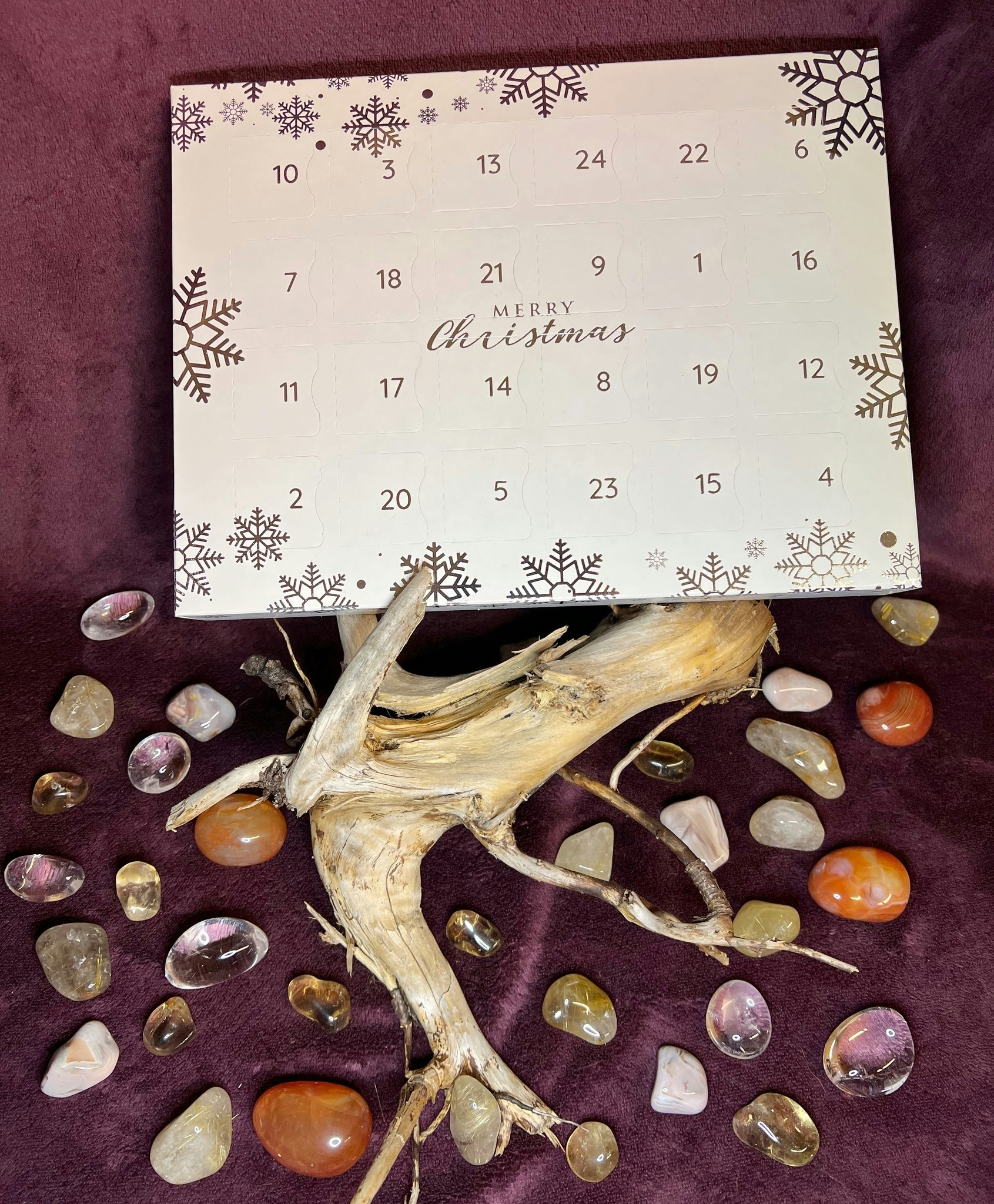 Unik Kristallkalender, fun with crystals, kristaller