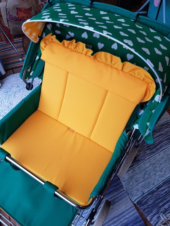 Förbeställd Retrovagndyna dubbelvagn