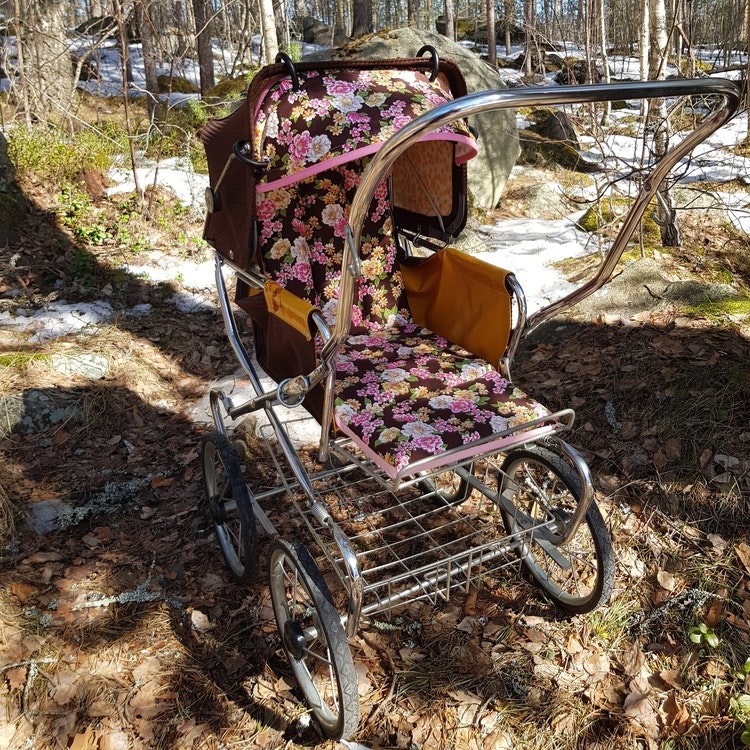 Retrovagndyna och solskärm