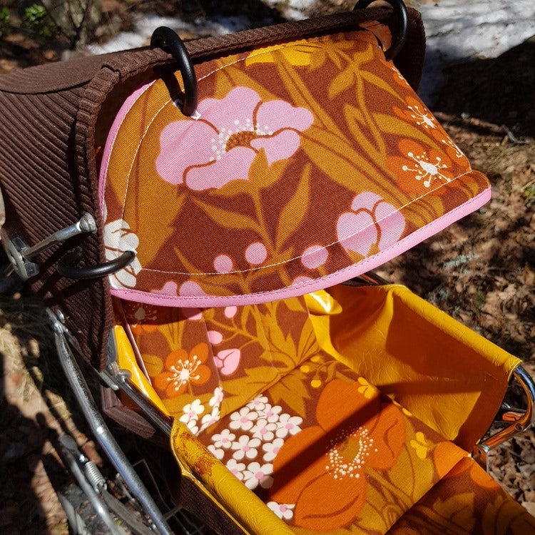 Retrovagndyna och solskärm