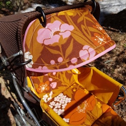 Retrovagndyna och solskärm