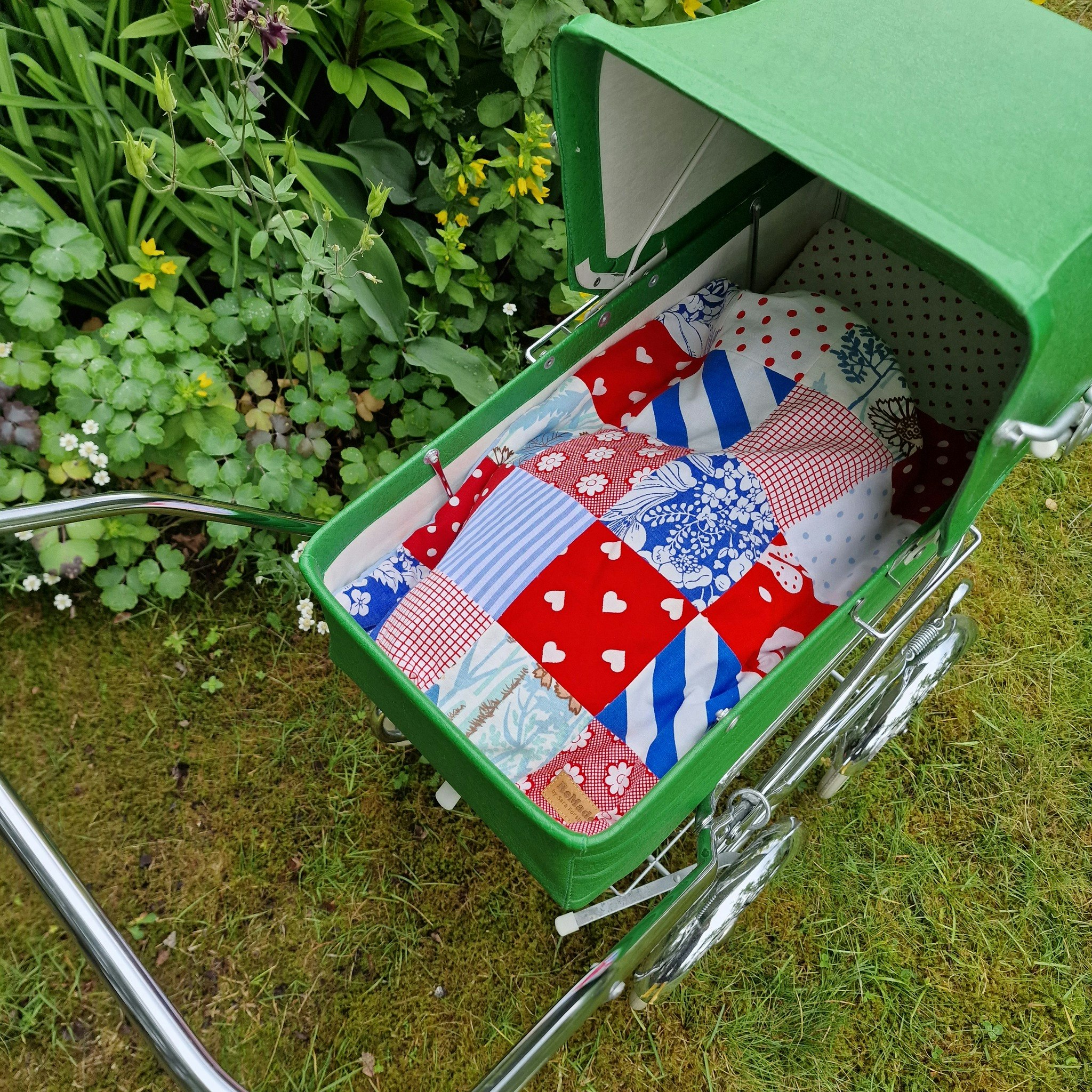 Lapptäcke dockvagn