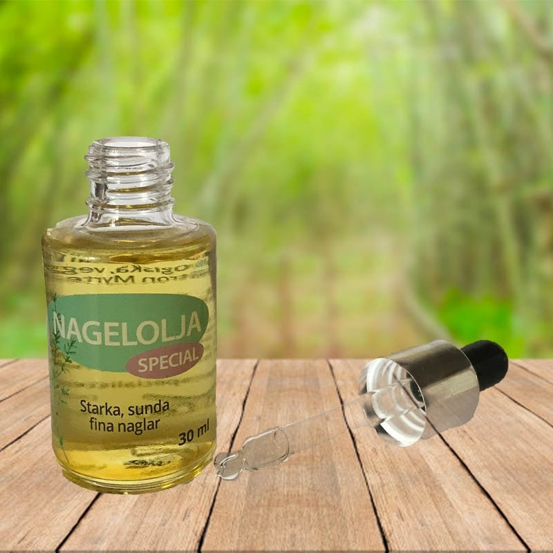 Nagelolja Special med hög andel eteriska oljor
