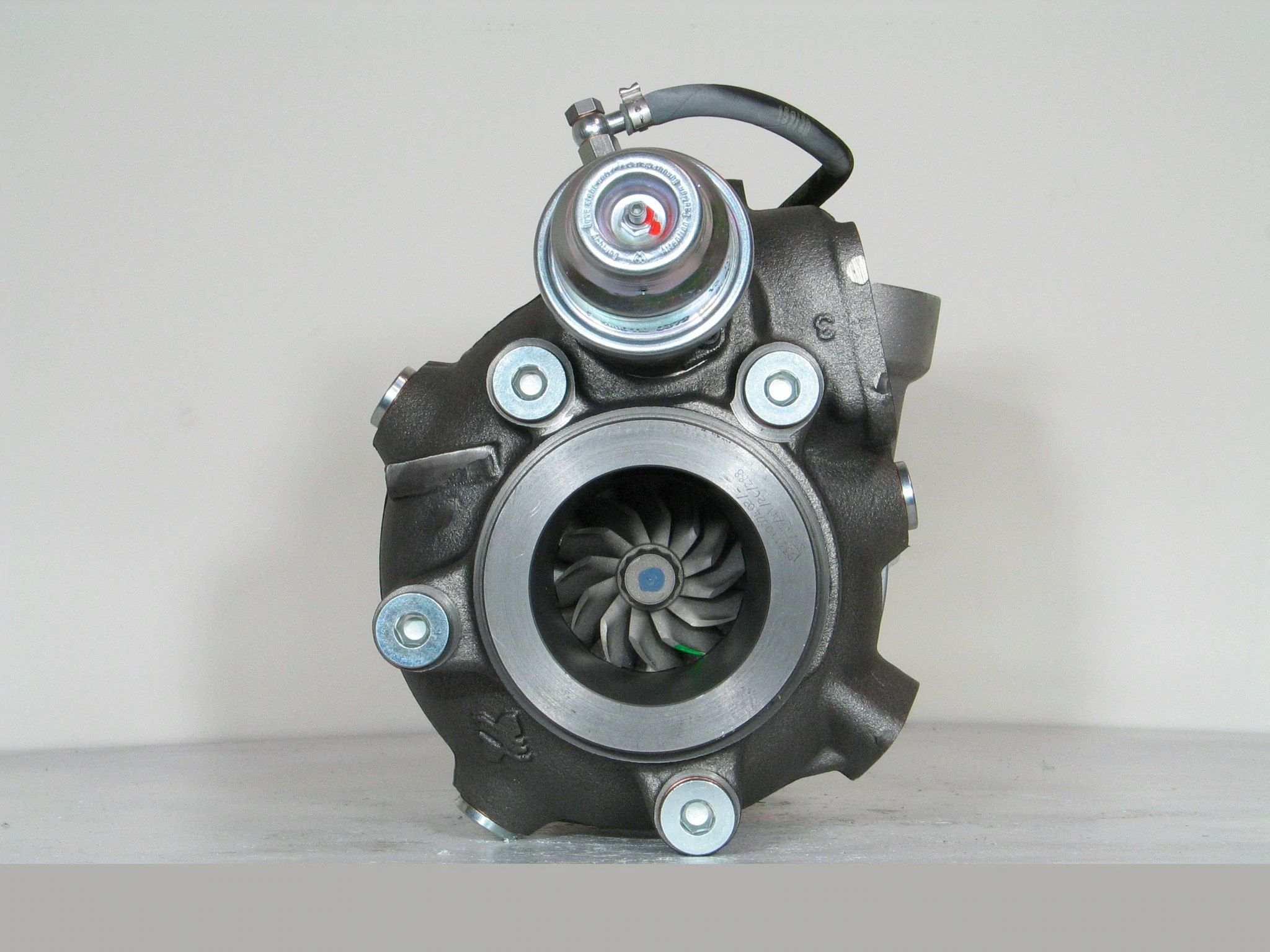 53319986719 BorgWarner Volvo penta TAMD74P OEM : 3802119,3802139,3827195,3837691 ( Bytesturbo )