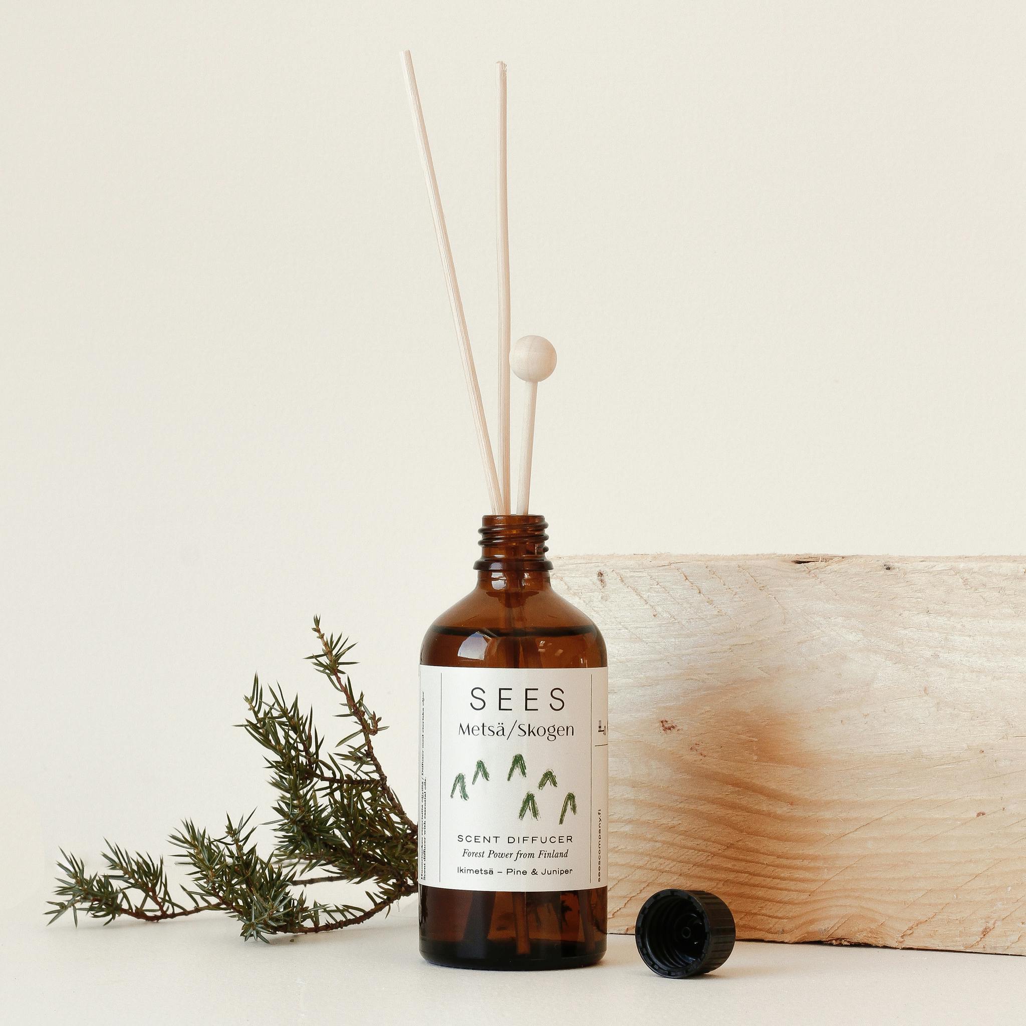 Room diffuser, natural scents, organic, Nordic design, Finnish products, forest scent